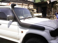 Шноркель из стеклопластика на Mitsubishi Pajero 1991-1995