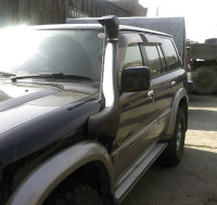 Шноркель из стеклопластика на Nissan Safari Y61 с 1997 - настоящее время